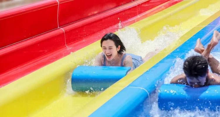 夏日水上乐园物语——彩虹泳池颜色配方一览（打造缤纷多彩的水上玩乐空间，从颜色开始）
