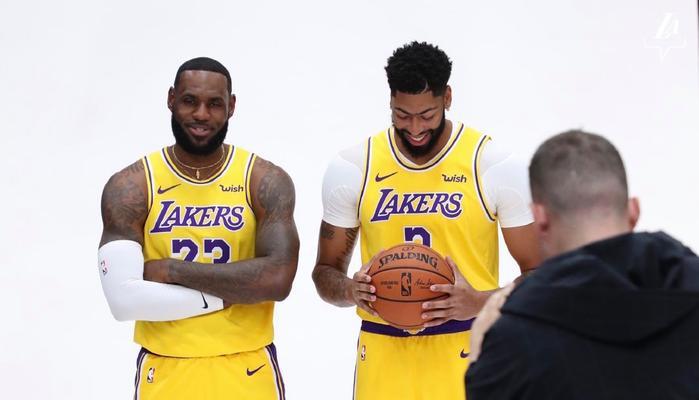 揭秘NBA2K21最强C安德森的属性能力（NBA2K21中如何打造最强的C安德森？）