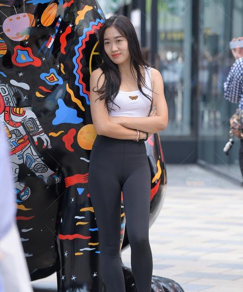 让你成为美女大掌柜，培养最迷人的游戏美女（游戏中的美女养成之道）