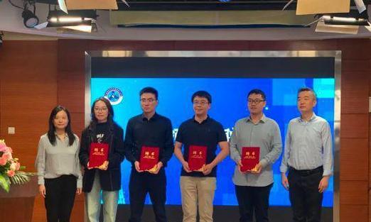 玩电流急急棒游戏，学习电路知识（不再害怕电路）