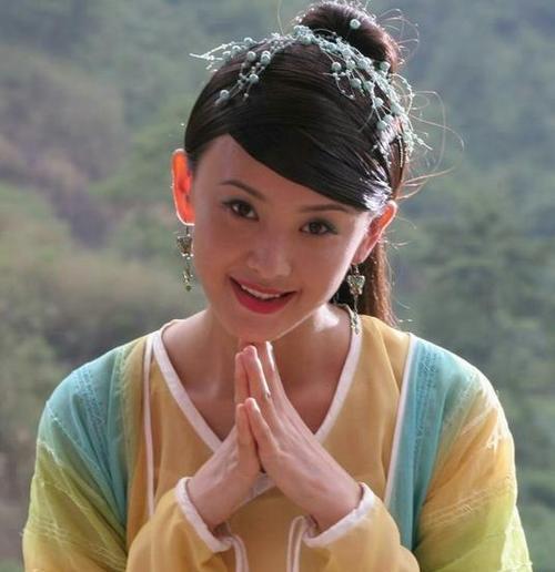 楚留香游戏中哪些时装最受欢迎？如何获取这些时装？