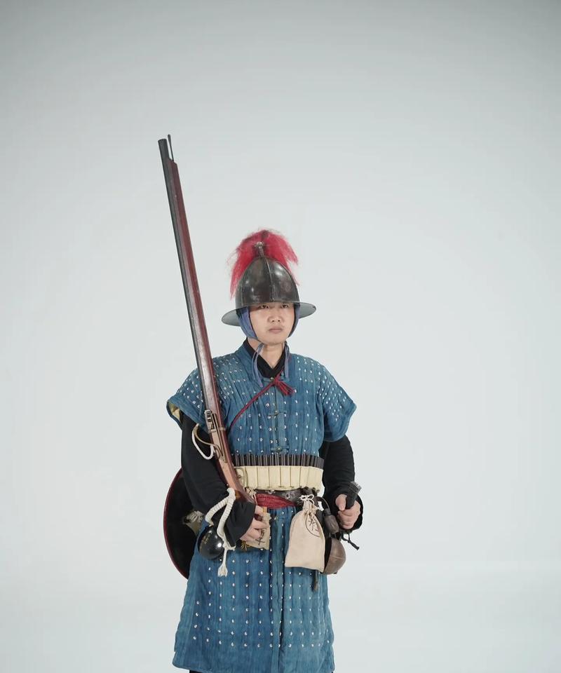 火鳞头盔的获取途径有哪些？如何获得火鳞头盔？